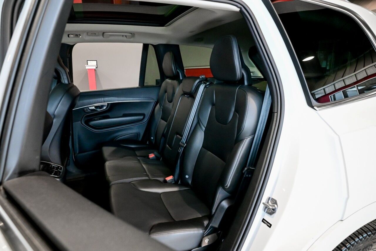 2020 Volvo XC90 Momentum, 20'' Wheels Leather Seats, 1-Owner Springfield NJ