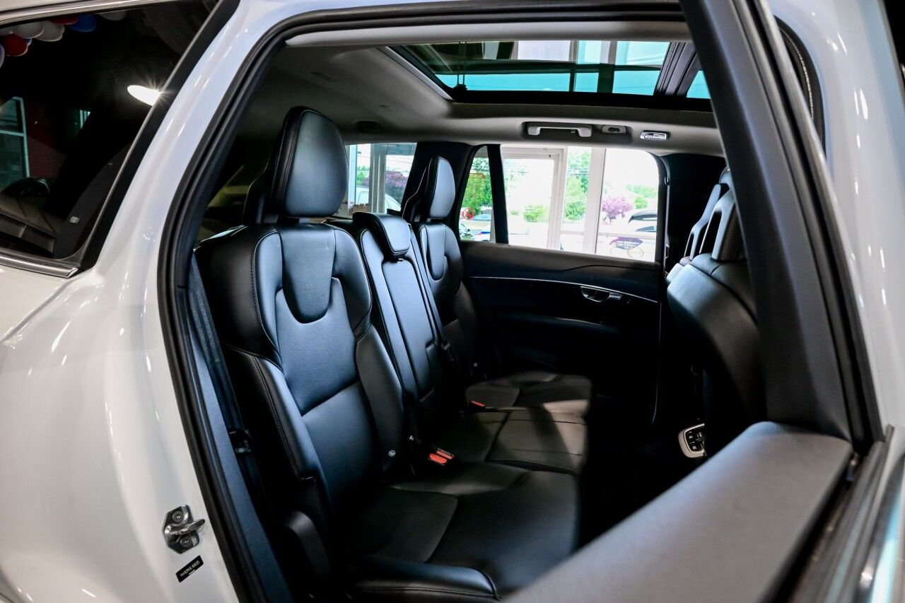 2020 Volvo XC90 Momentum, 20'' Wheels Leather Seats, 1-Owner Springfield NJ