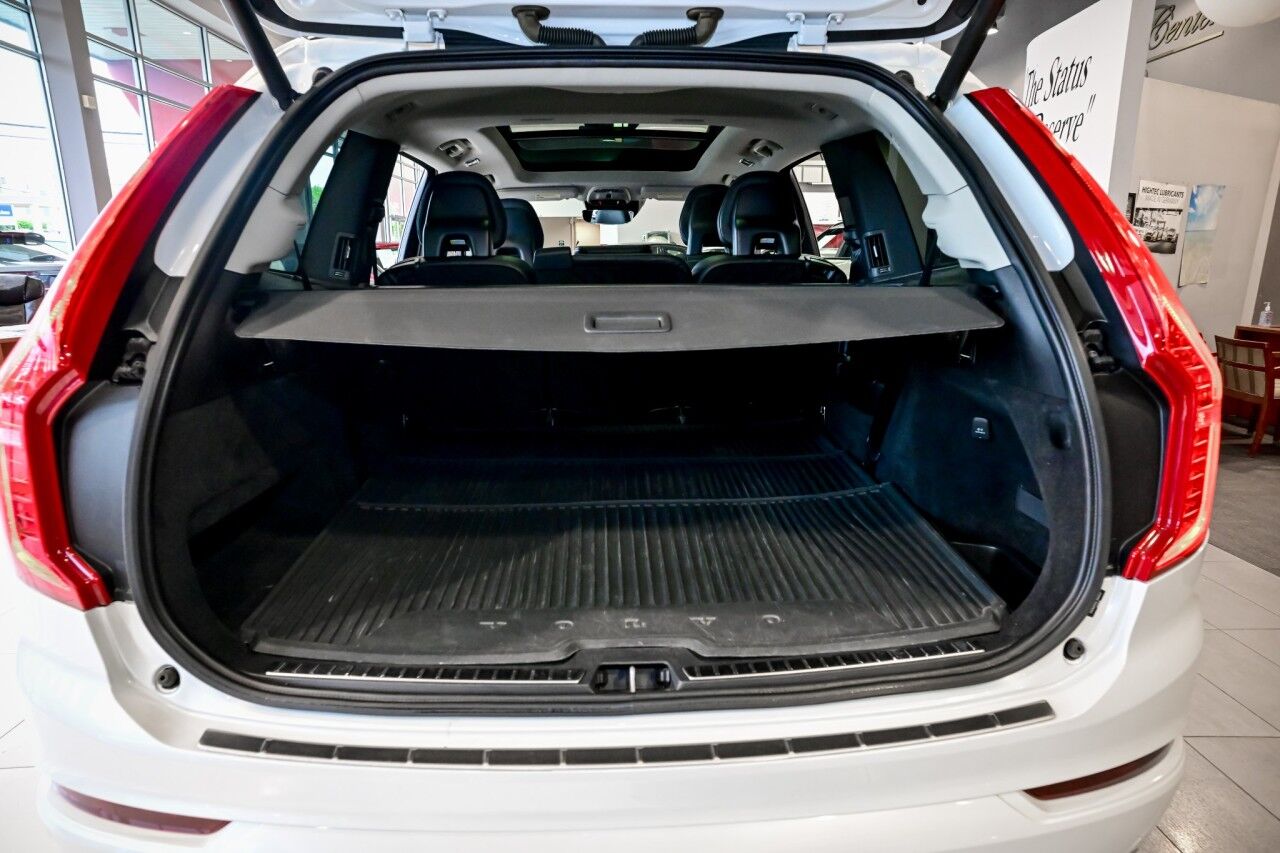 2020 Volvo XC90 Momentum, 20'' Wheels Leather Seats, 1-Owner Springfield NJ