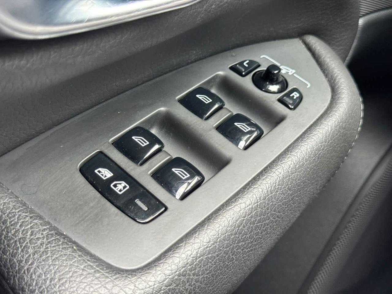 2020 Volvo XC90 Momentum Dartmouth MA