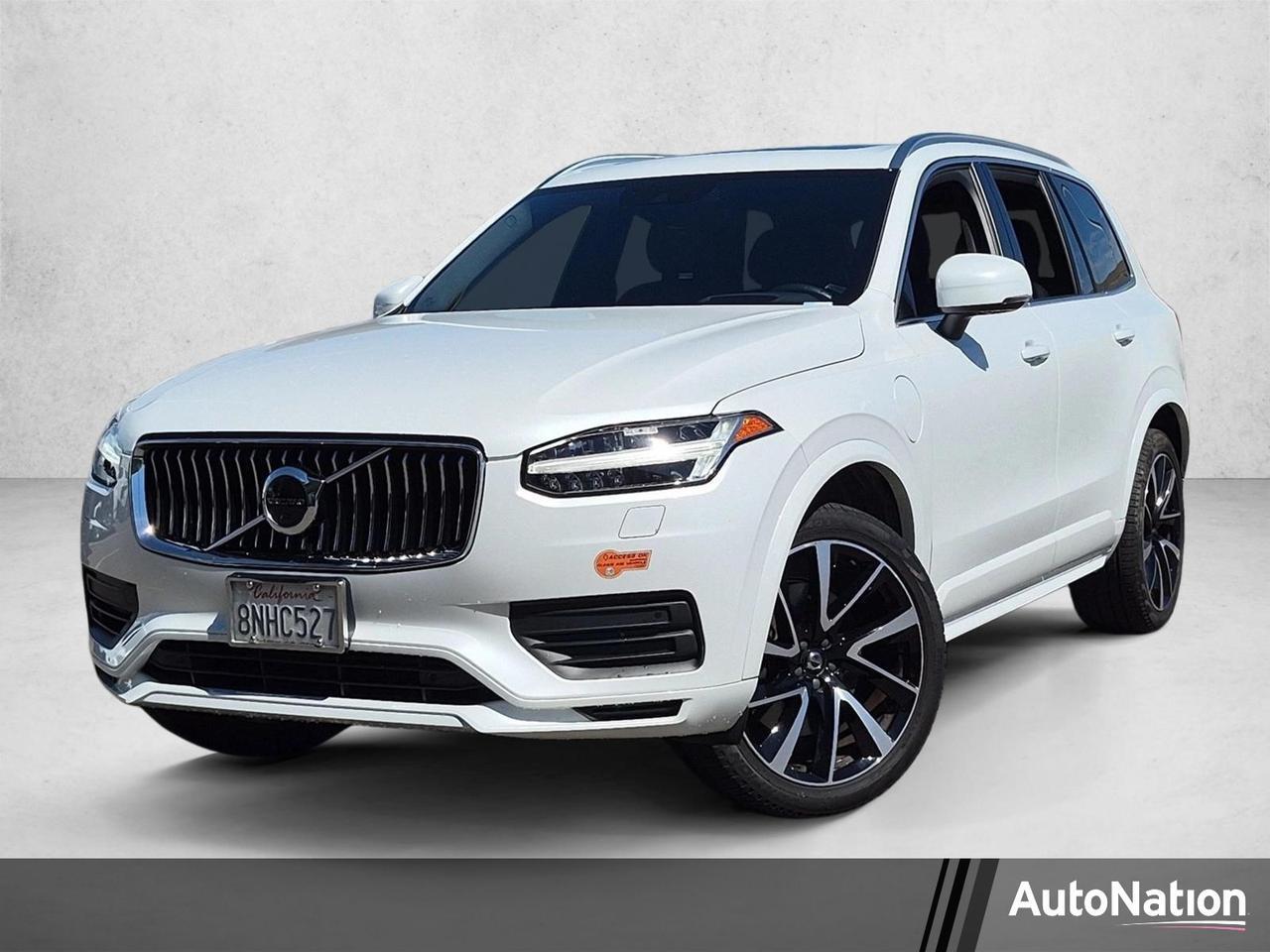 2020 Volvo XC90 Momentum