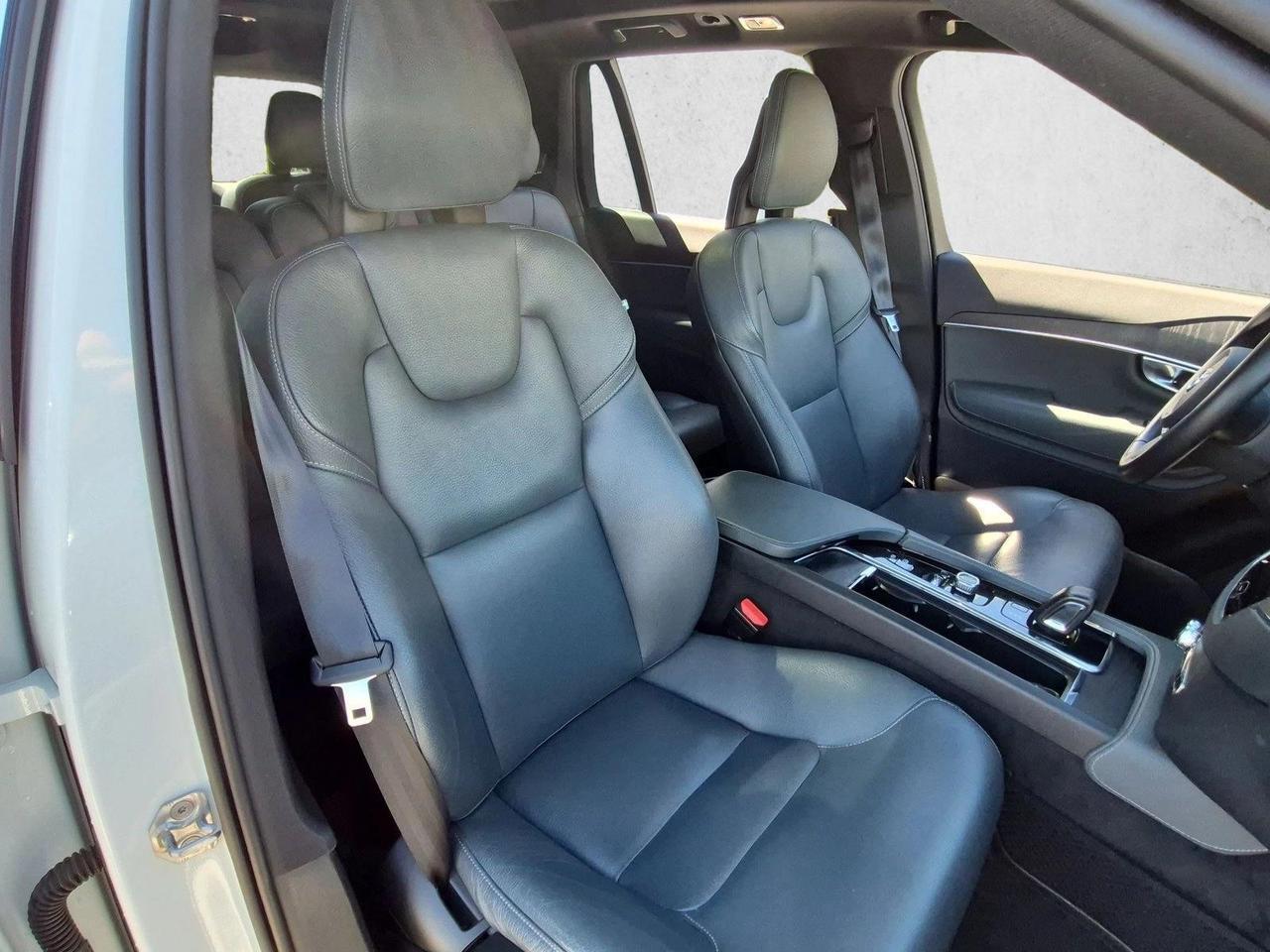 2020 Volvo XC90 Momentum Roseville CA