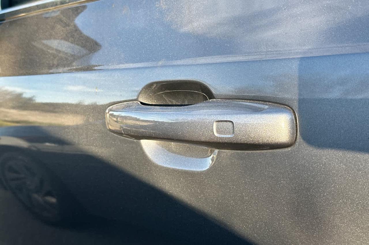 2020 Volvo XC90 Momentum Roseville CA