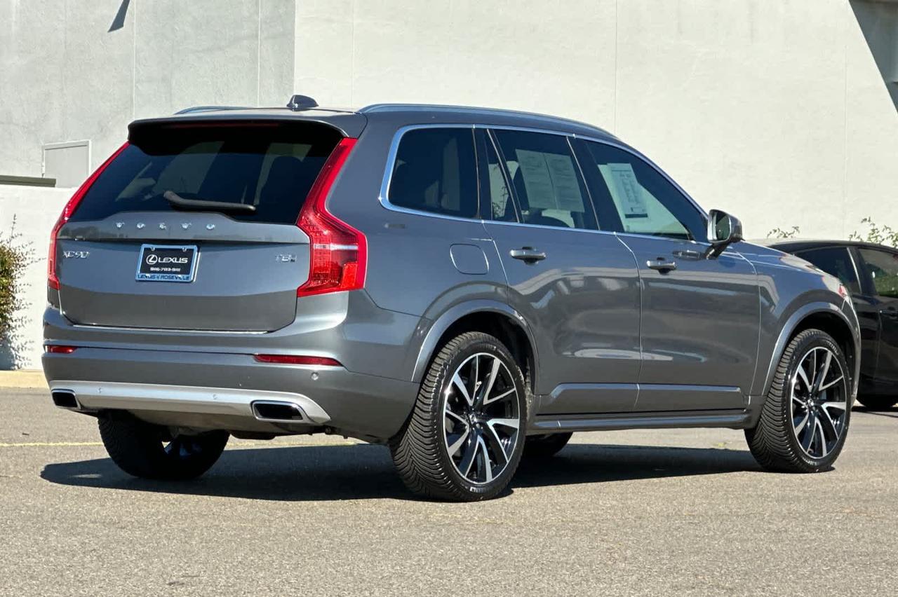 2020 Volvo XC90 Momentum