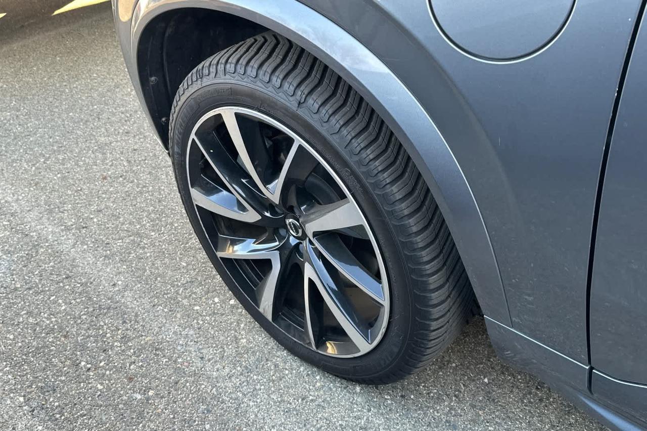 2020 Volvo XC90 Momentum Roseville CA