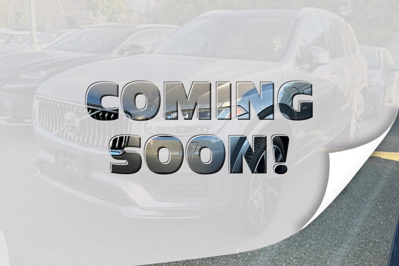 2020 Volvo XC90 Momentum