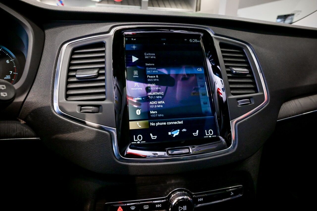 2020 Volvo XC90 Momentum Springfield NJ
