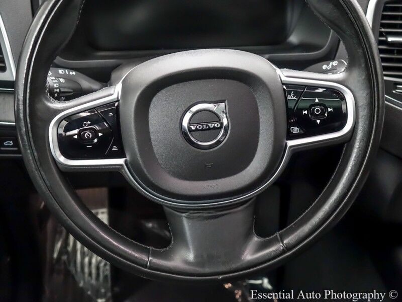 2020 Volvo XC90 Momentum Willowbrook IL
