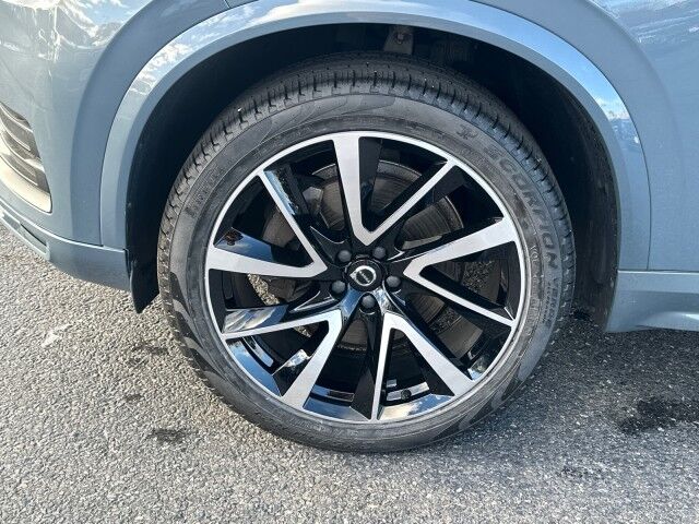 2020 Volvo XC90 Momentum Worcester MA 2020 Volvo XC90 Momentum Worcester MA