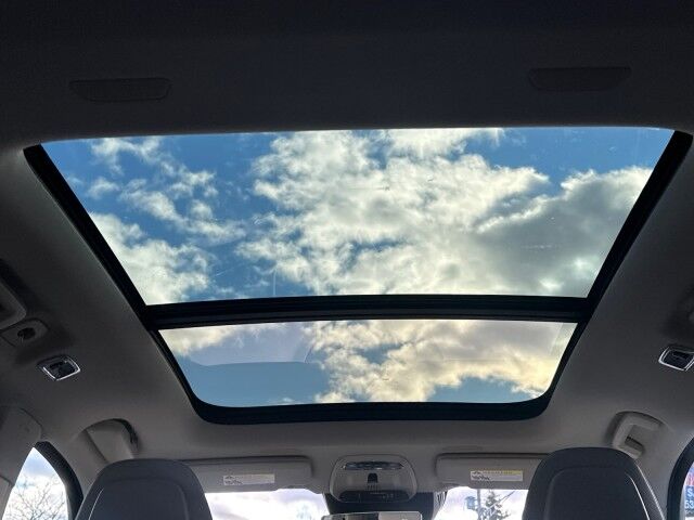 2020 Volvo XC90 Momentum Worcester MA 2020 Volvo XC90 Momentum Worcester MA