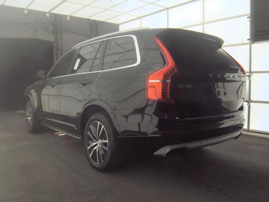 2020 Volvo XC90 T5 Momentum 7 Passenger