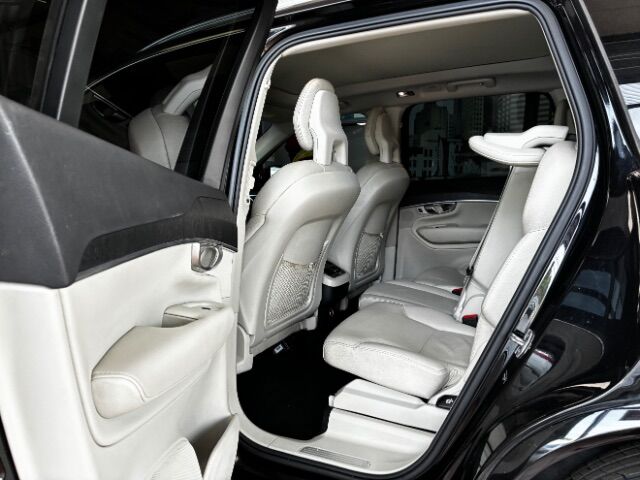 2020 Volvo XC90 T5 Momentum 7 Passenger Charlotte NC