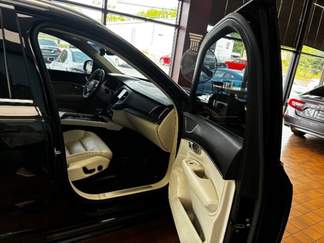 2020 Volvo XC90 T5 Momentum 7 Passenger Charlotte NC