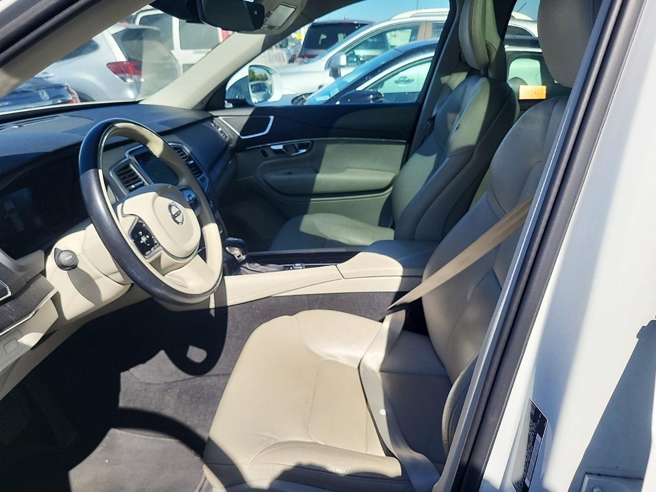 2020 Volvo XC90 T5 Momentum Adaptive Cruise / Panoramic Roof Portland OR