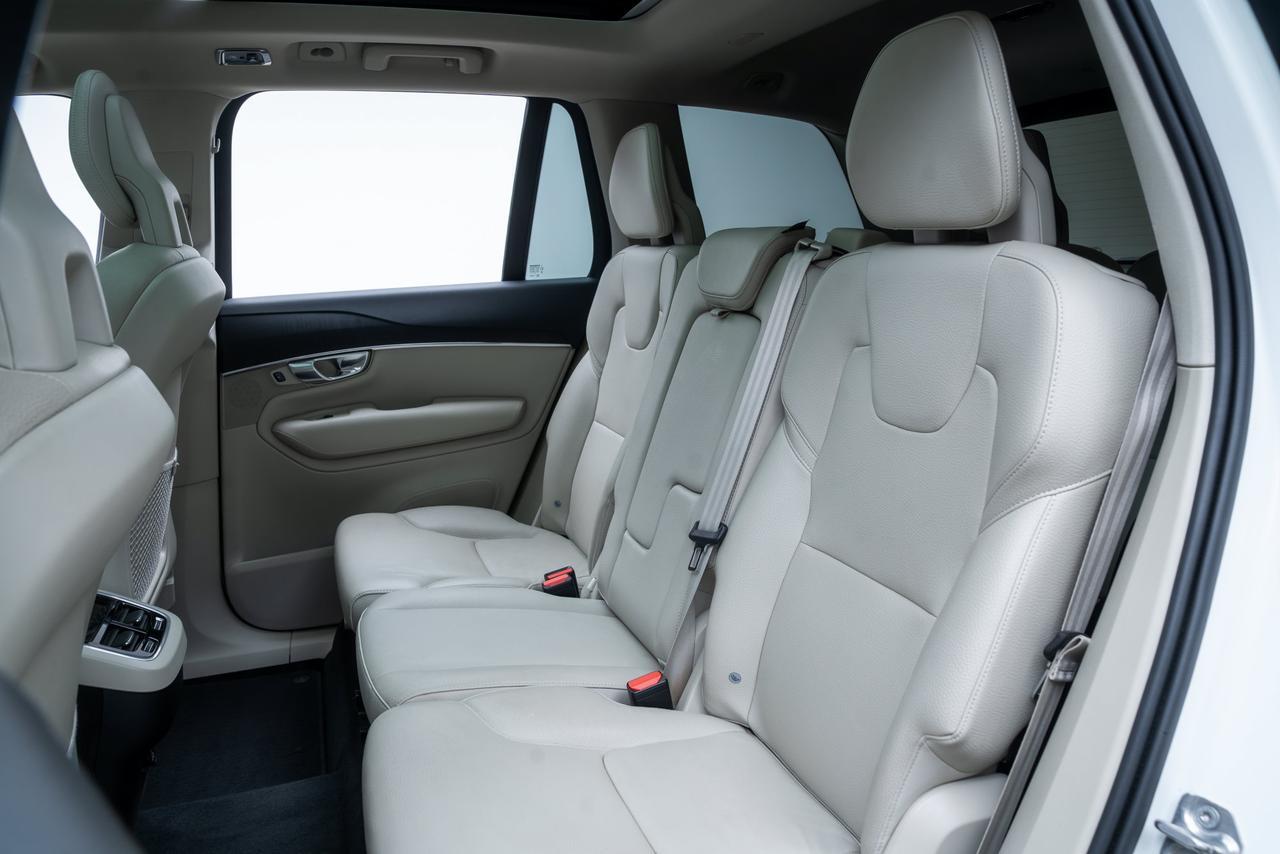 2020 Volvo XC90 T5 Momentum Adaptive Cruise / Panoramic Roof Portland OR