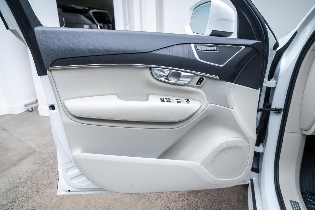 2020 Volvo XC90 T5 Momentum Adaptive Cruise / Panoramic Roof Portland OR