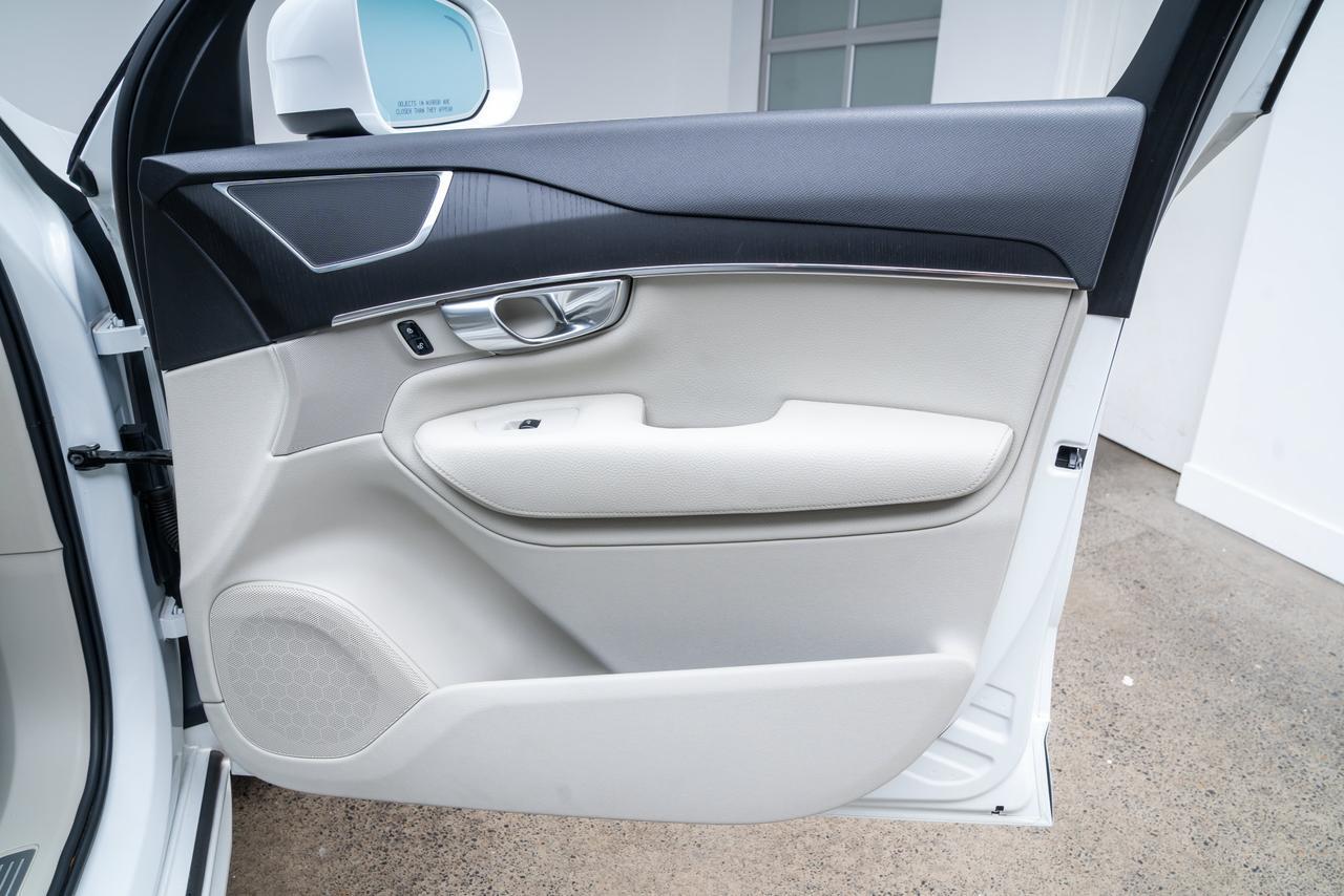 2020 Volvo XC90 T5 Momentum Adaptive Cruise / Panoramic Roof Portland OR