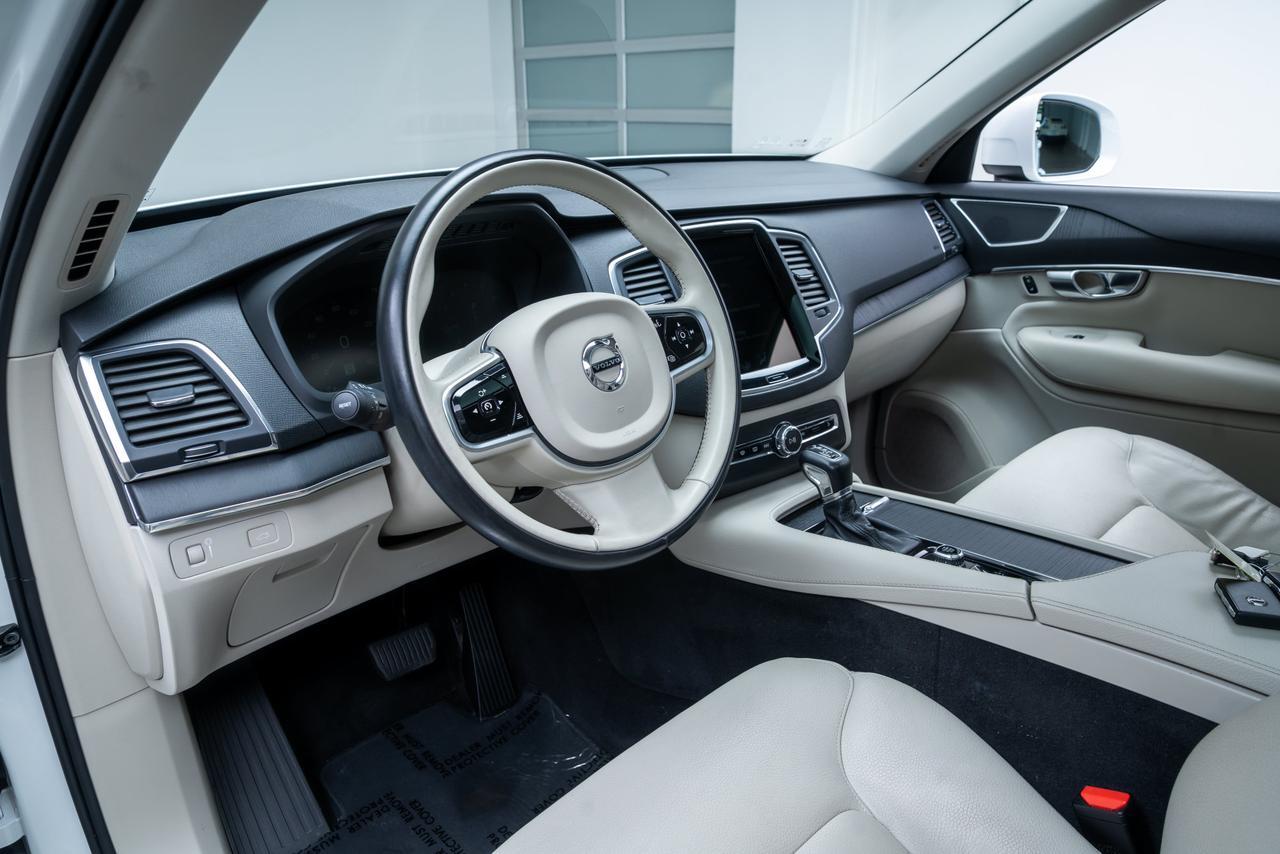 2020 Volvo XC90 T5 Momentum Adaptive Cruise / Panoramic Roof Portland OR