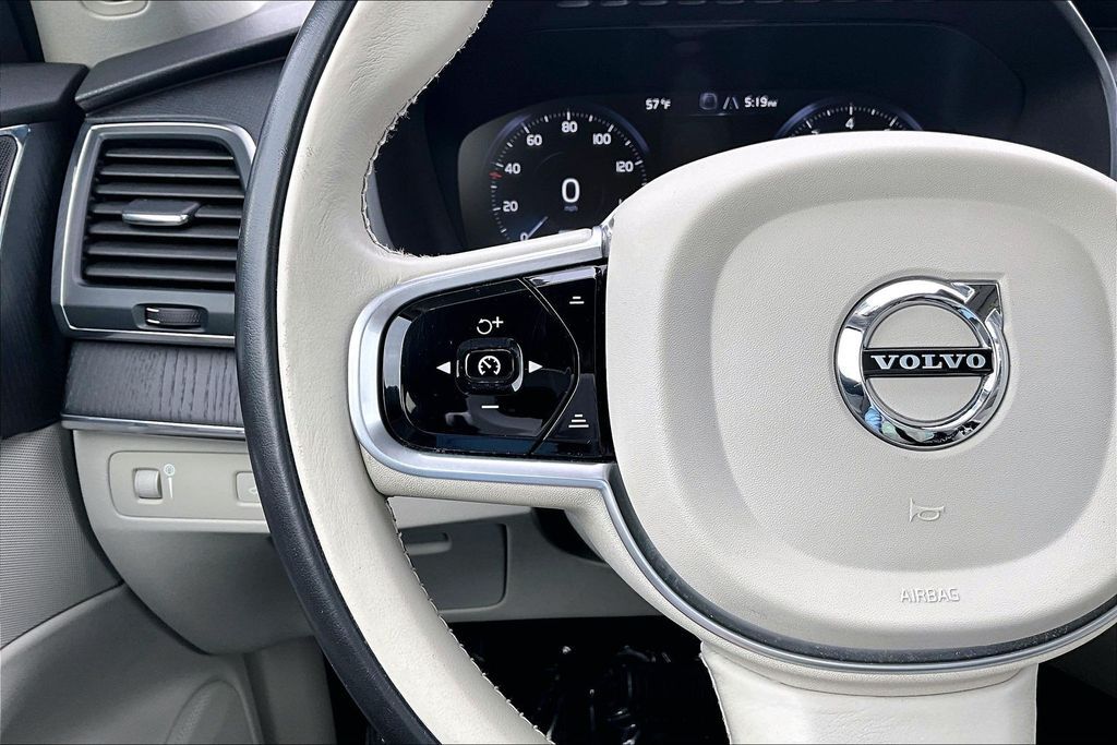2020 Volvo XC90 T5 Momentum OR