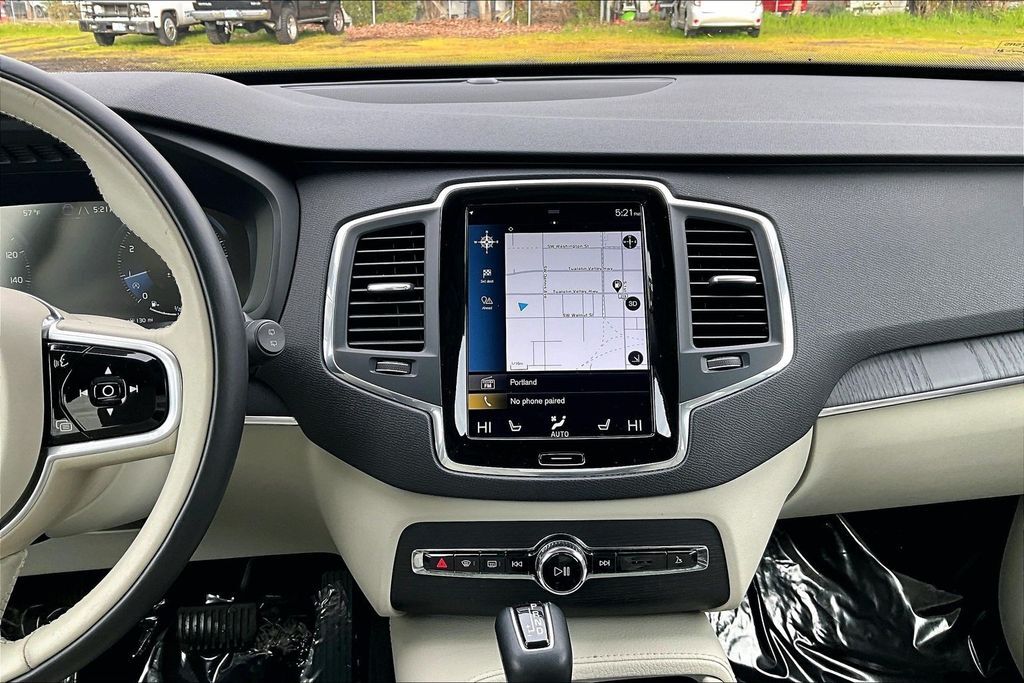 2020 Volvo XC90 T5 Momentum OR