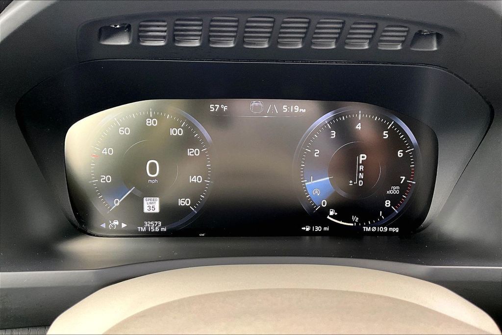 2020 Volvo XC90 T5 Momentum OR