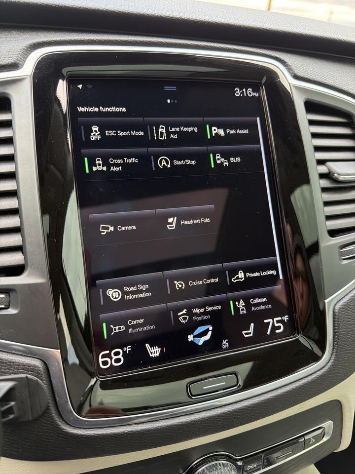 2020 Volvo XC90 T5 Momentum Bend OR