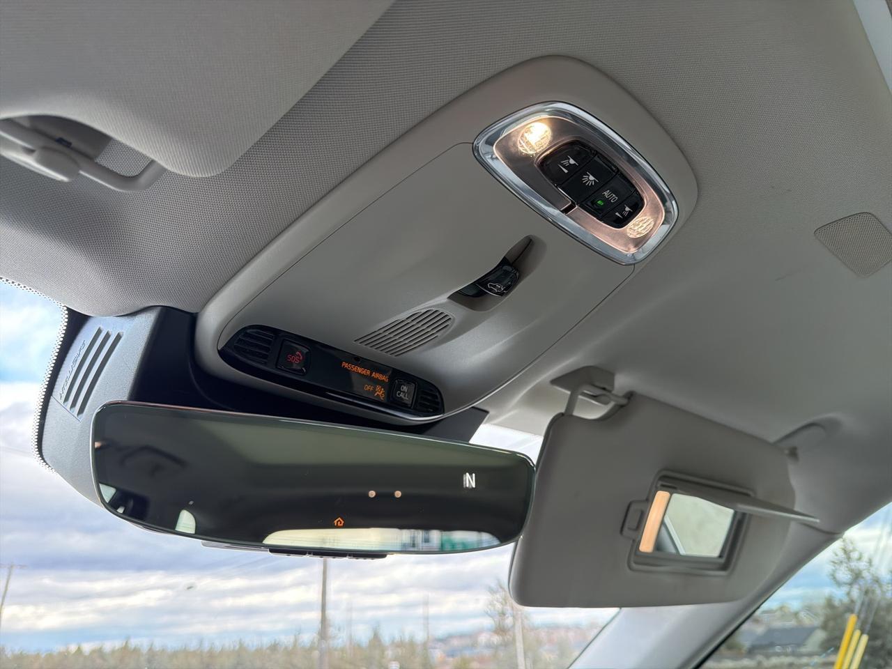 2020 Volvo XC90 T5 Momentum Bend OR