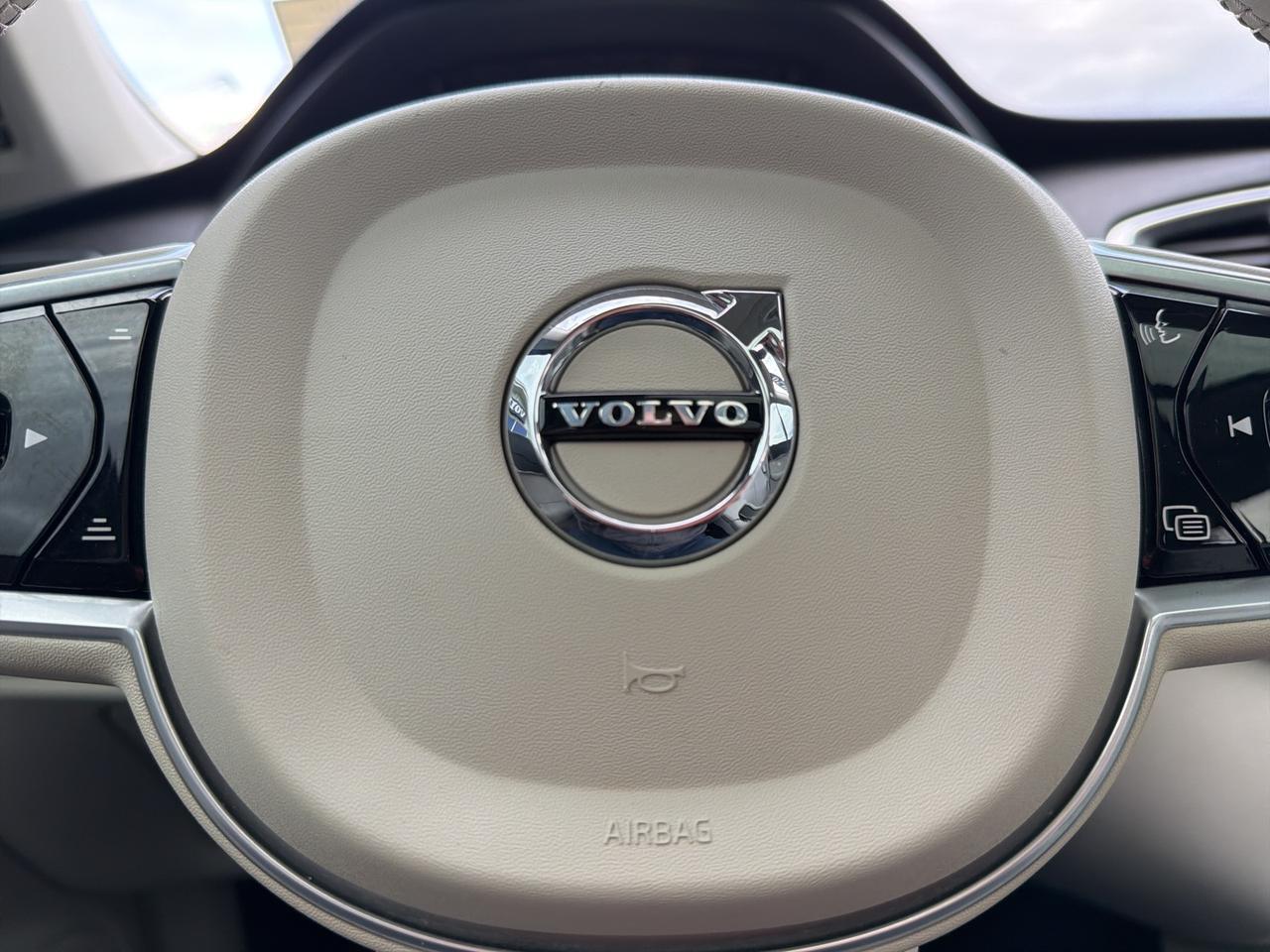 2020 Volvo XC90 T5 Momentum Bend OR