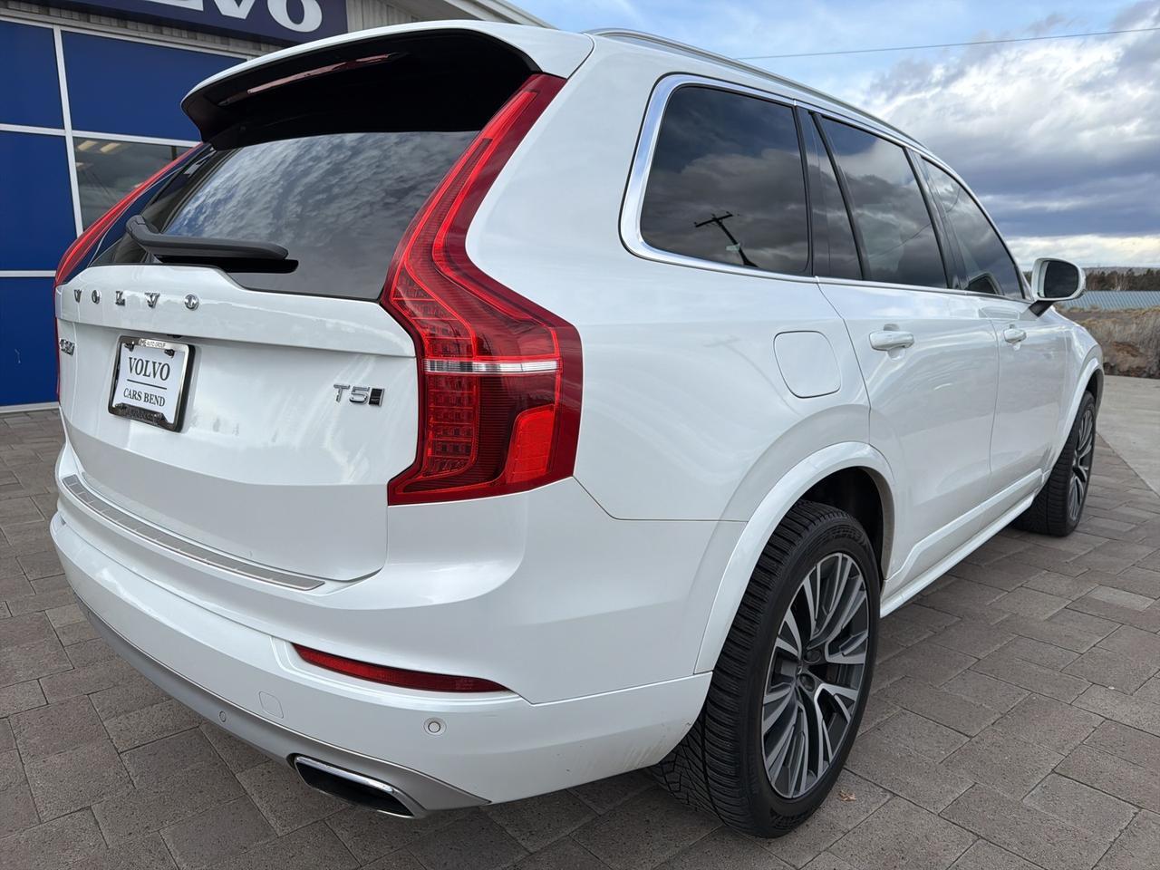 2020 Volvo XC90 T5 Momentum Bend OR