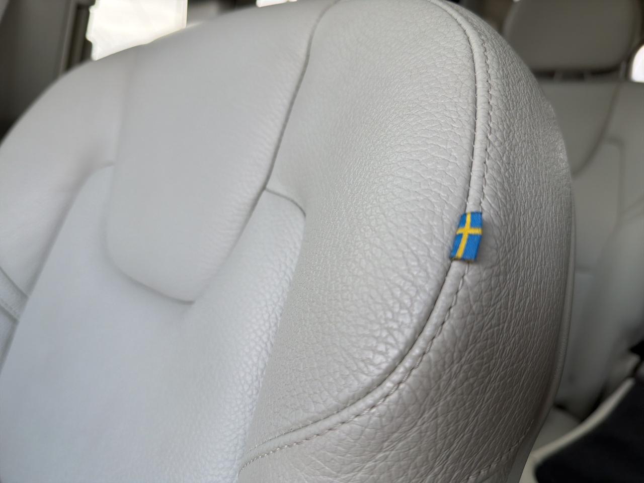 2020 Volvo XC90 T5 Momentum Bend OR