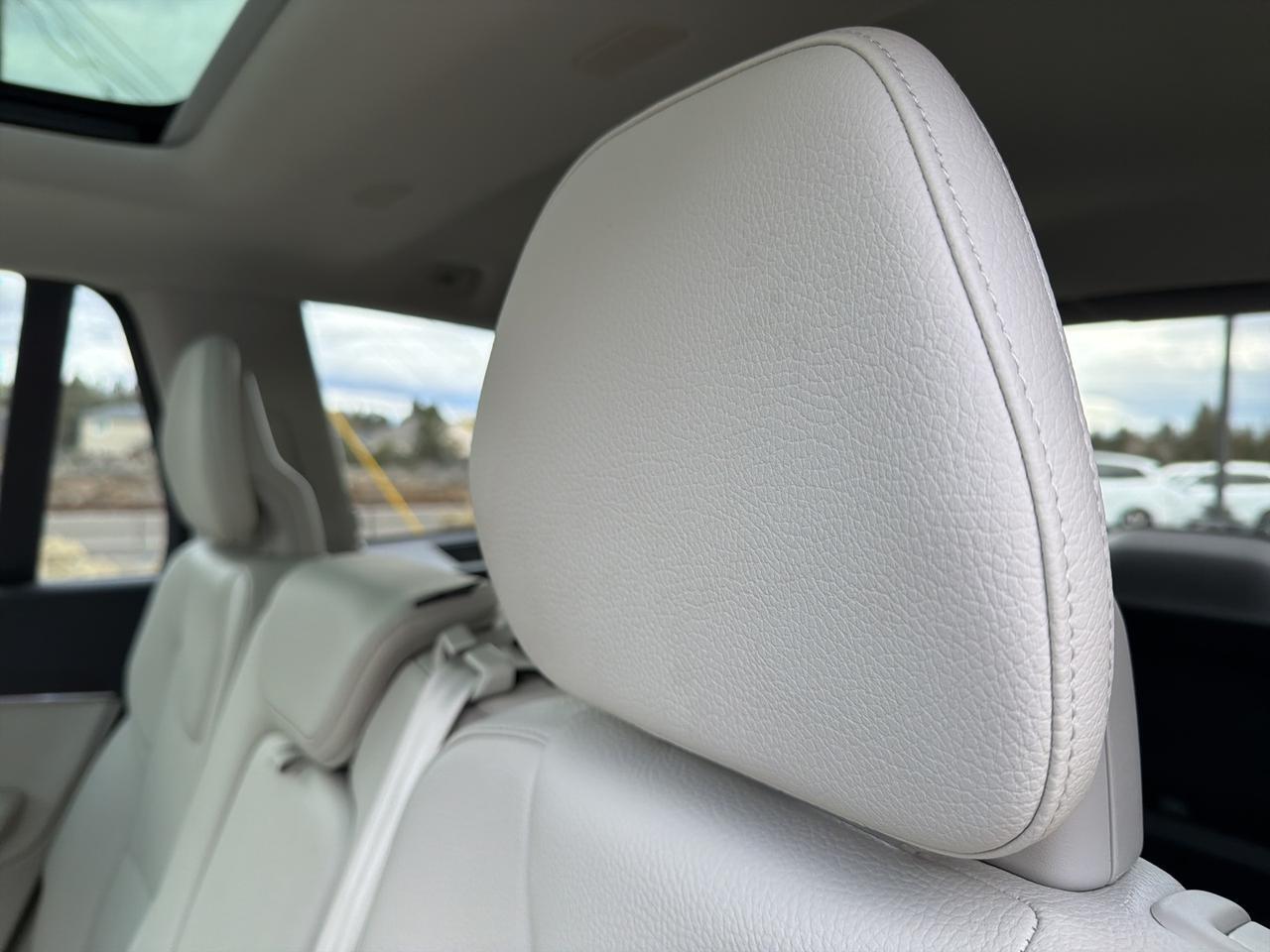 2020 Volvo XC90 T5 Momentum Bend OR