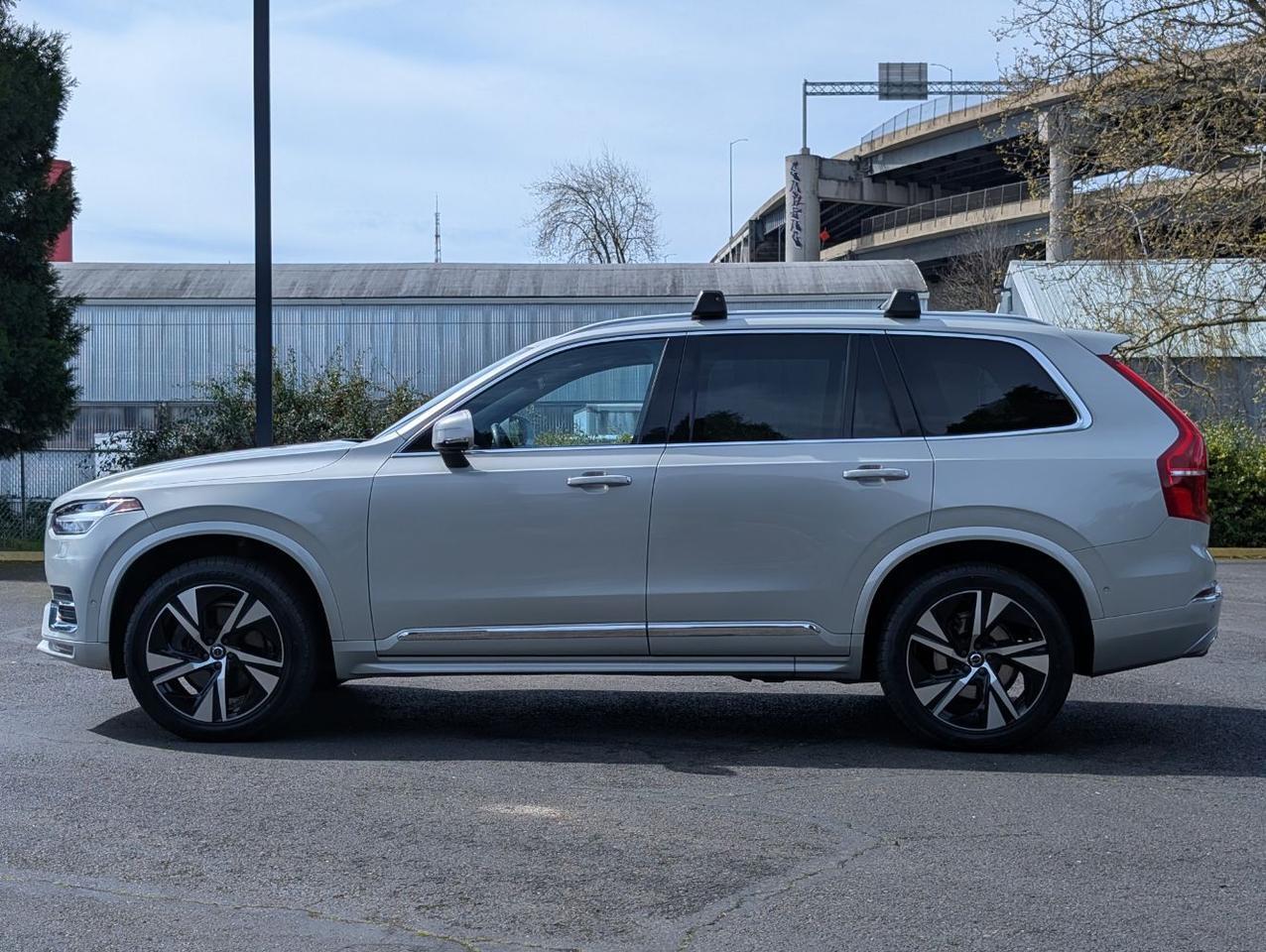 2020 Volvo XC90 T6 AWD Inscription | Bowers & Wilkins Premium Audio, Pilot Assist, 360 Cam, Head Up & Cooled Seats Portland OR
