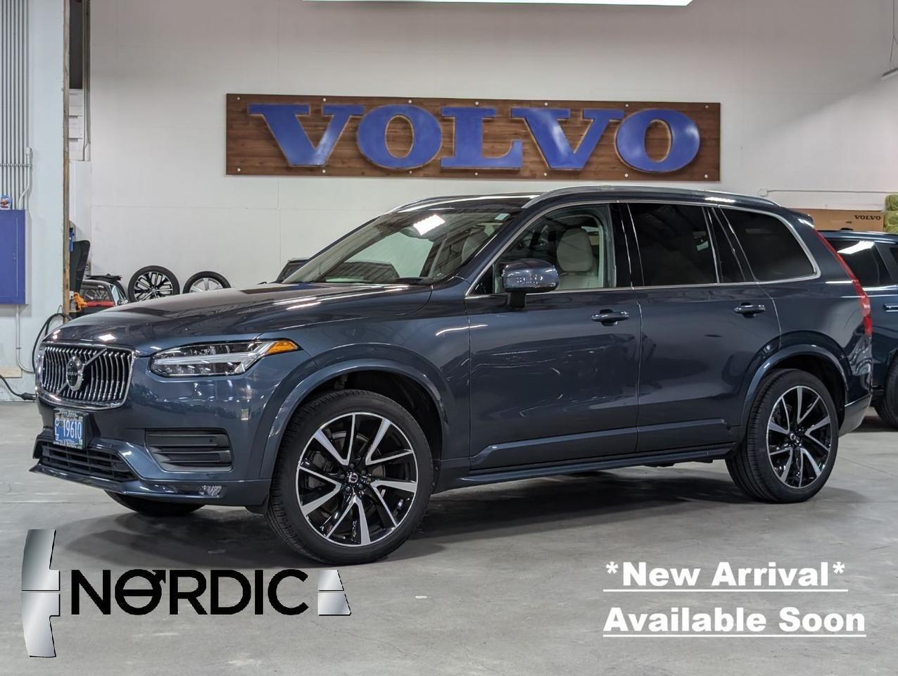 2020 Volvo XC90 T6 AWD Momentum 6-Pass Center Walk | High Performance Audio, Pilot Assist, 360 Cam & 4 Heated Seats