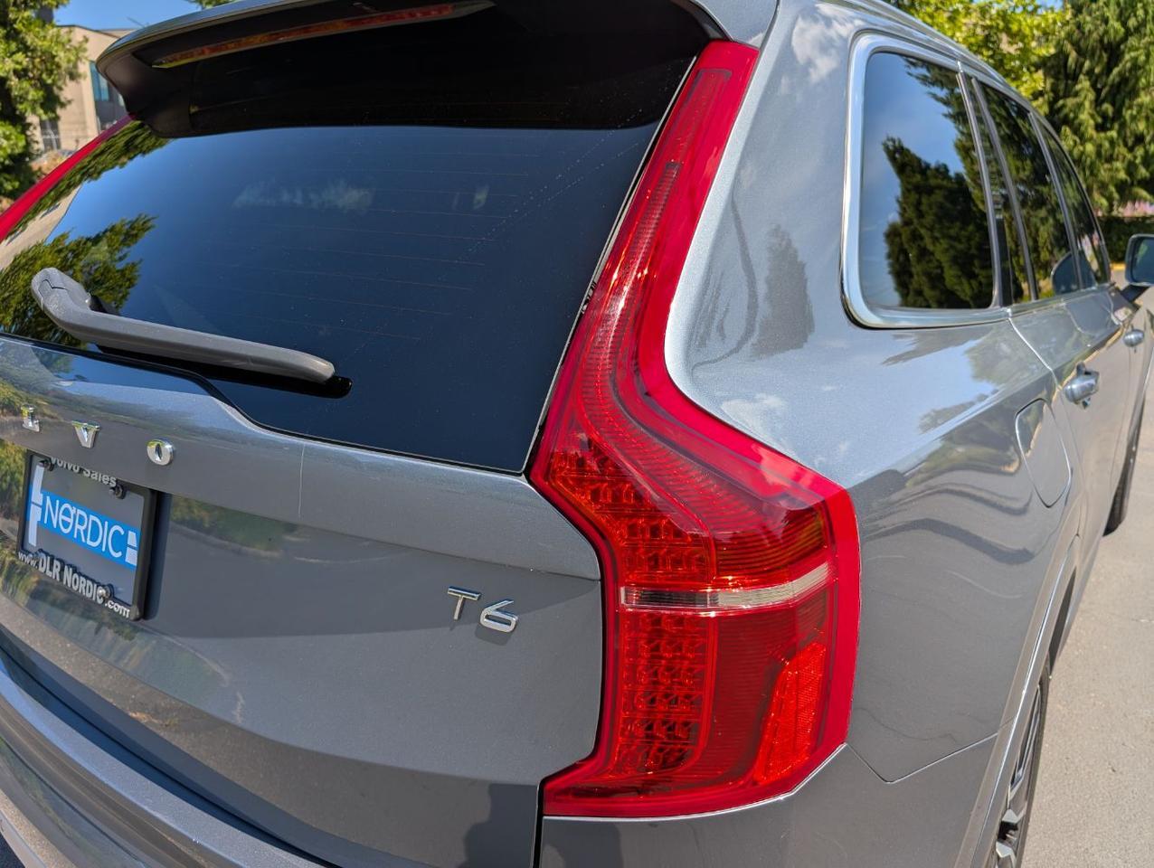 2020 Volvo XC90 T6 AWD Momentum w/High Performance Audio, Pilot Assist, 360 Cam, Head Up Disp, 4 Htd Seats & Wheel Portland OR