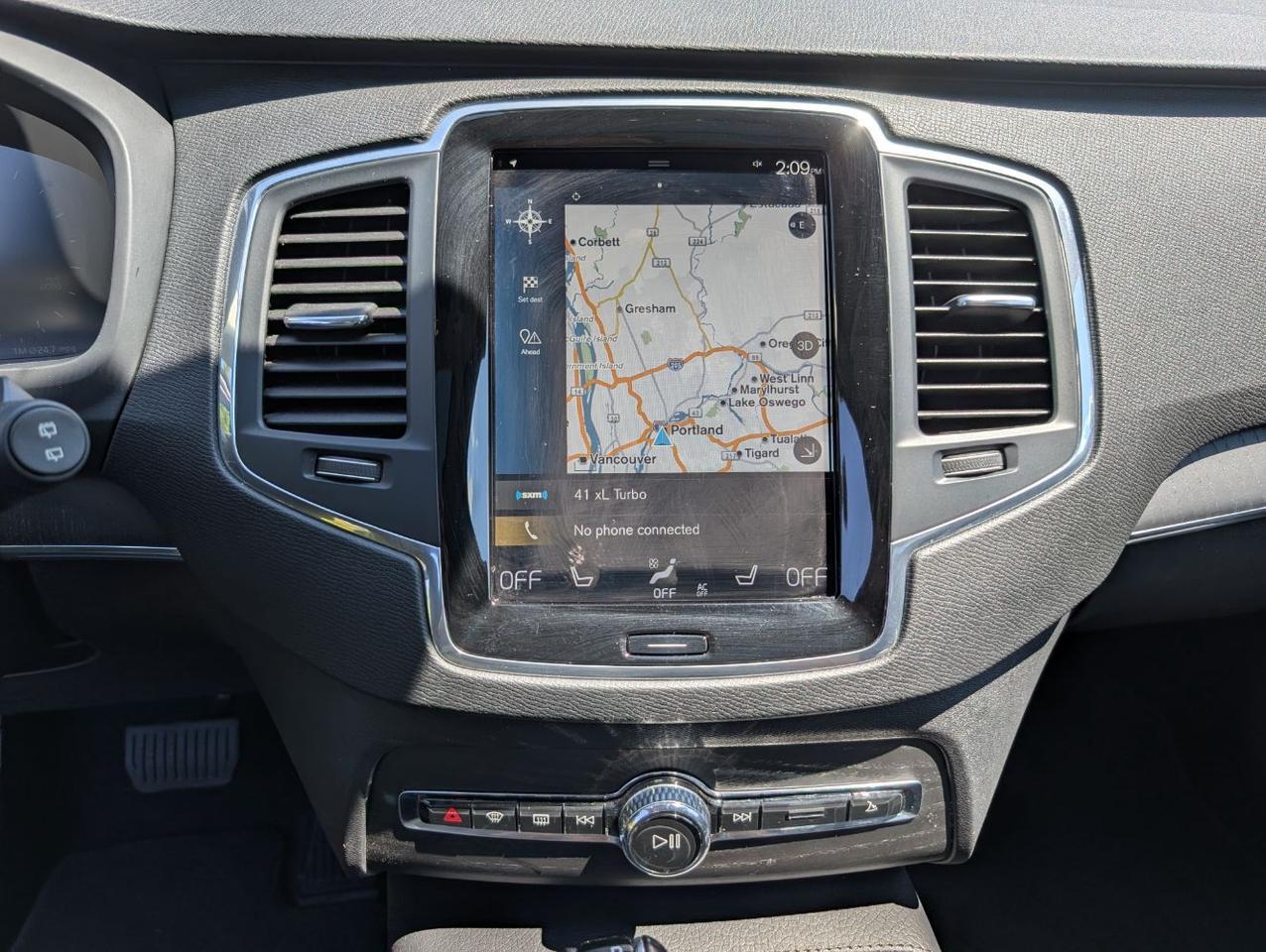 2020 Volvo XC90 T6 AWD Momentum w/High Performance Audio, Pilot Assist, 360 Cam, Head Up Disp, 4 Htd Seats & Wheel Portland OR