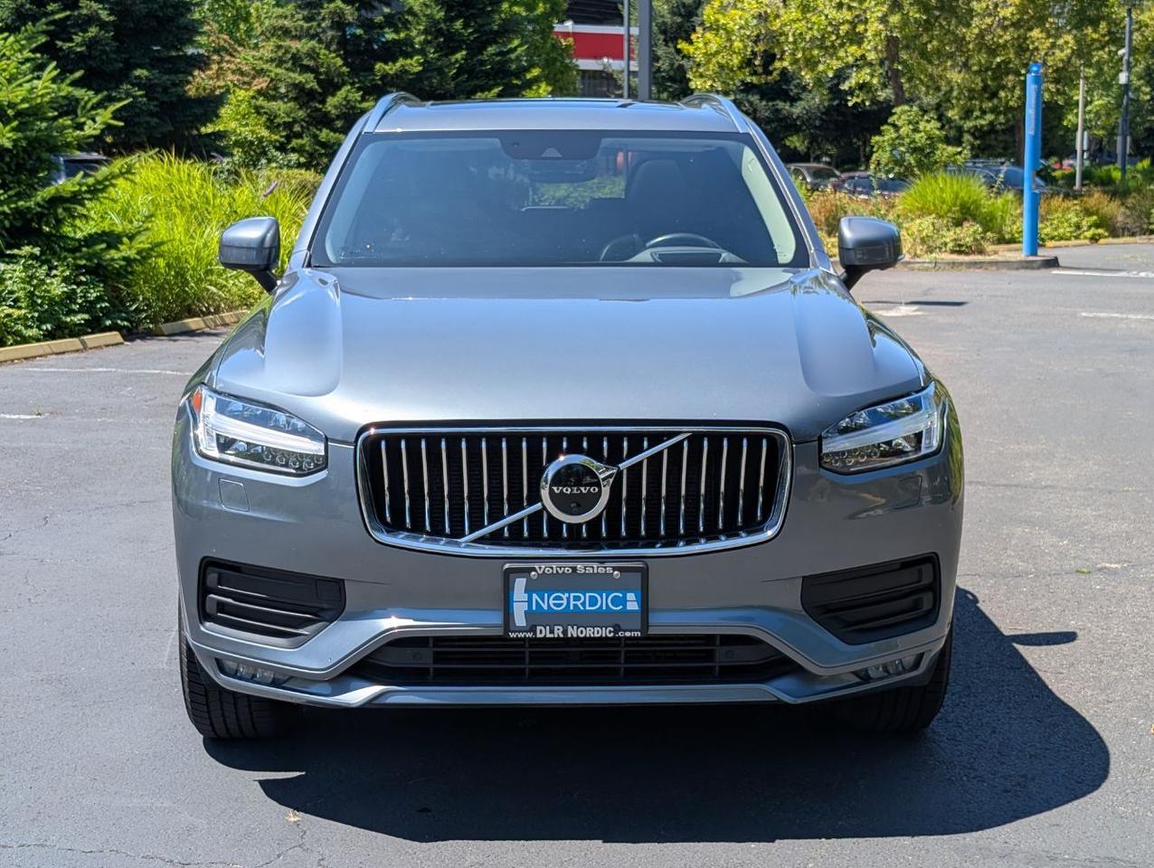 2020 Volvo XC90 T6 AWD Momentum w/High Performance Audio, Pilot Assist, 360 Cam, Head Up Disp, 4 Htd Seats & Wheel Portland OR