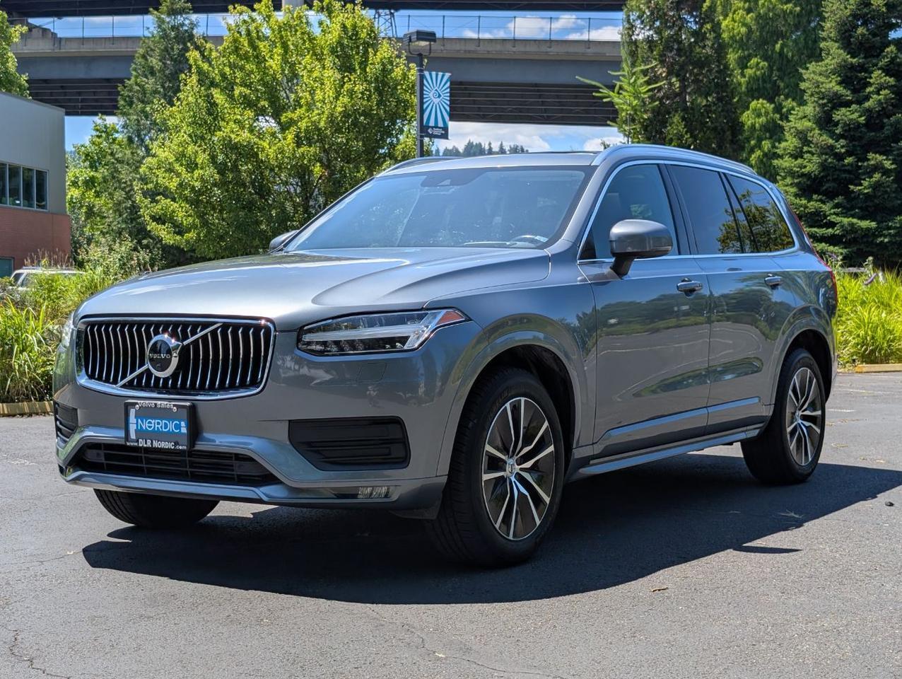 2020 Volvo XC90 T6 AWD Momentum w/High Performance Audio, Pilot Assist, 360 Cam, Head Up Disp, 4 Htd Seats & Wheel Portland OR