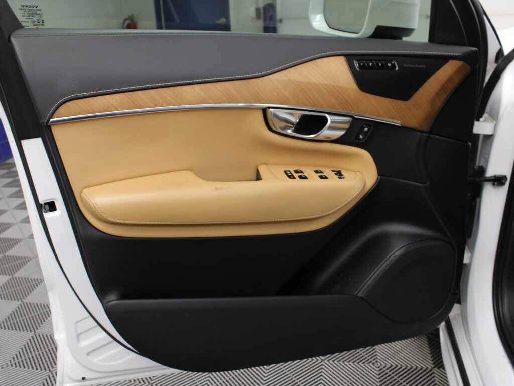 2020 Volvo XC90 T6 Inscription AWD 7 Passenger Fond du Lac WI