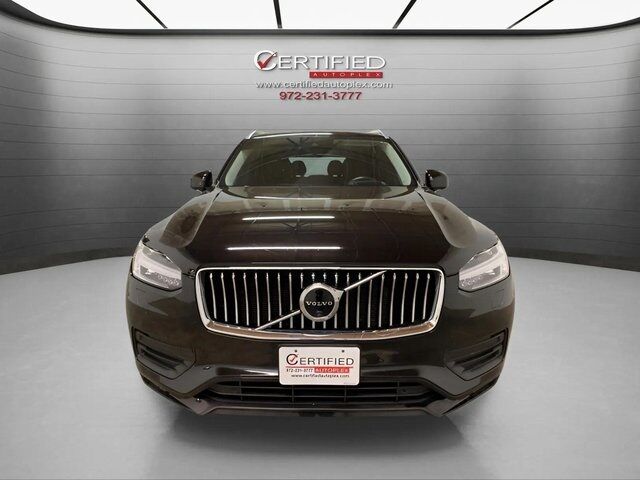 2020 Volvo XC90 T6 Momentum