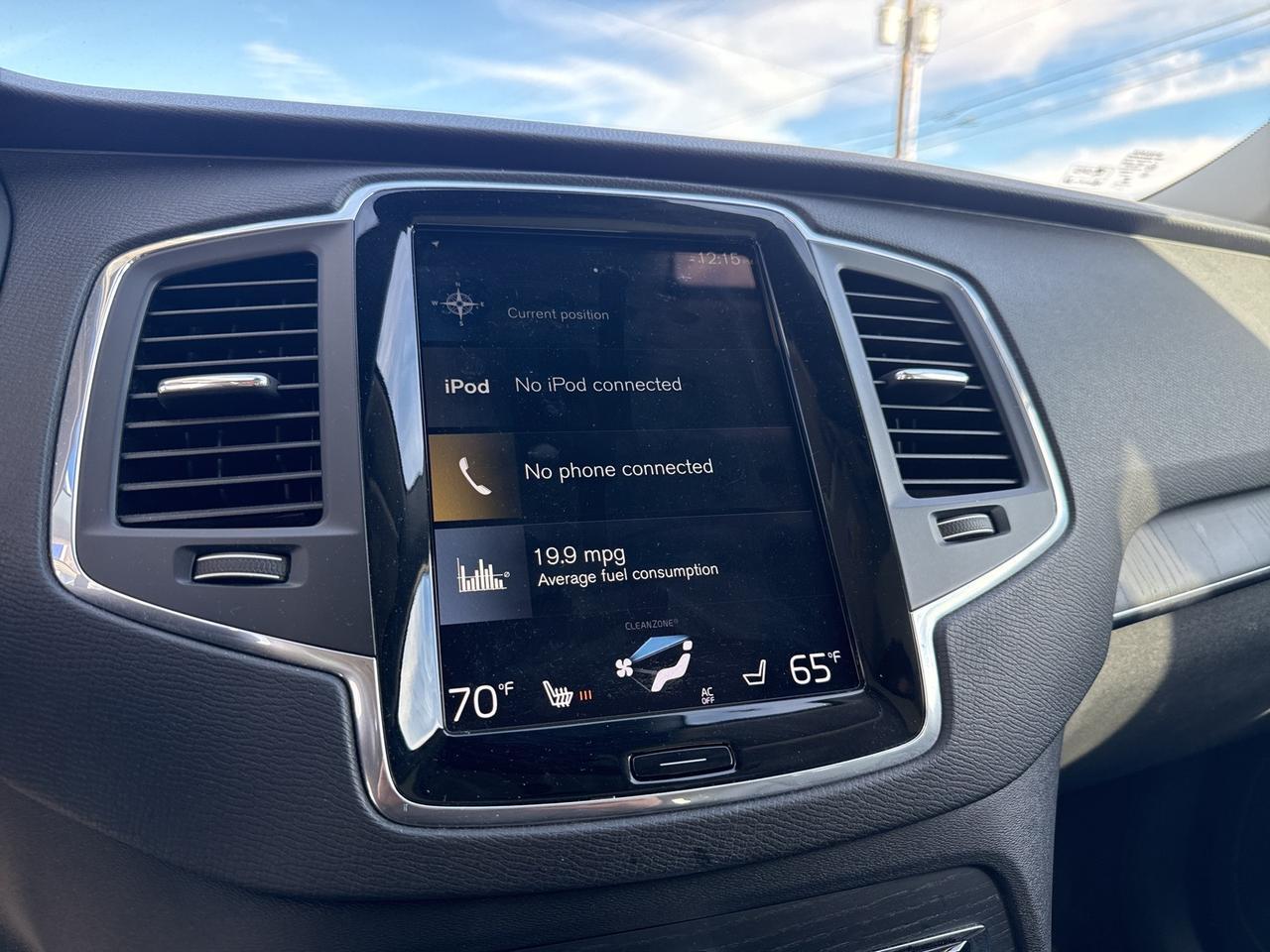 2020 Volvo XC90 T6 Momentum Bend OR