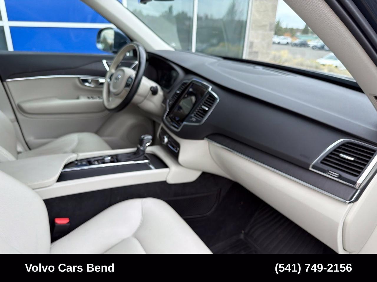 2020 Volvo XC90 T6 Momentum Bend OR