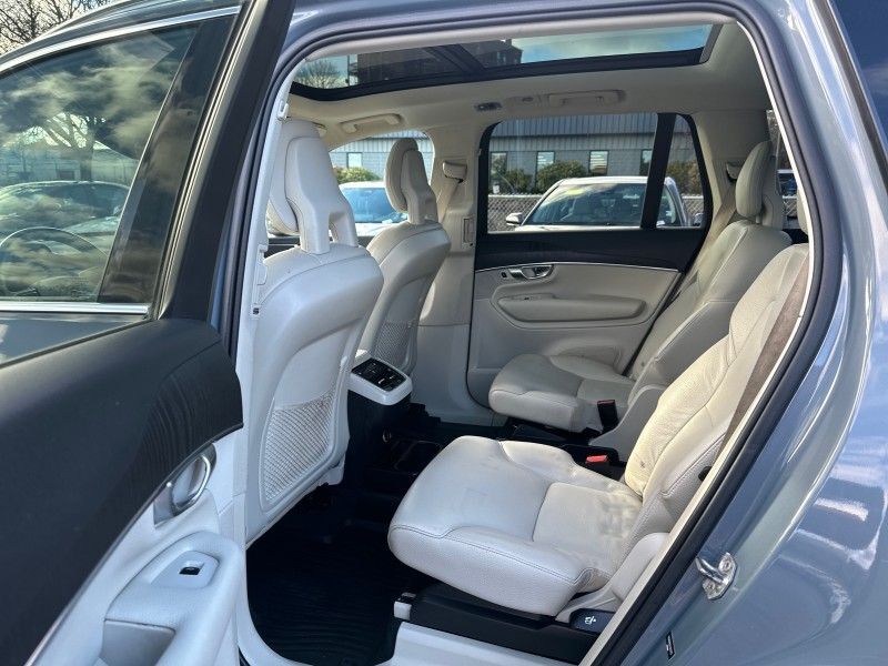 2020 Volvo XC90 T6 Momentum Worcester MA