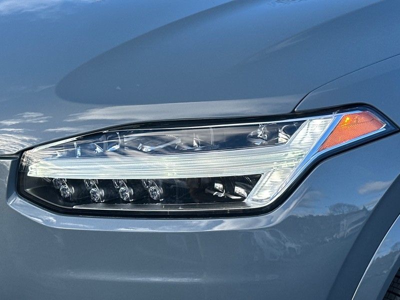 2020 Volvo XC90 T6 Momentum Worcester MA