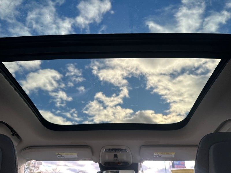 2020 Volvo XC90 T6 Momentum Worcester MA