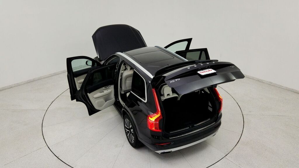 2020 Volvo XC90 T6 Momentum Laurel MD