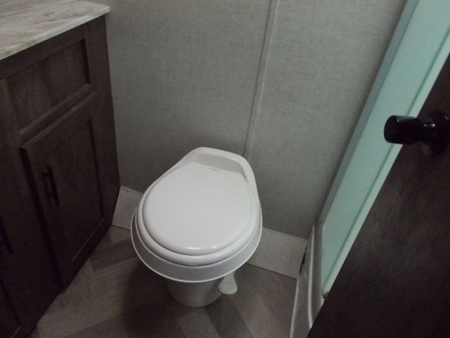 2020 WILDWOOD 241QBXL 241QBXL Monroe NC