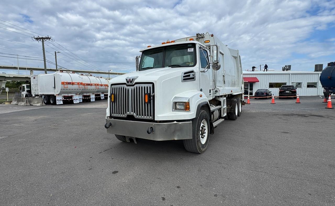 2020 Western Star 4700SB 25 yard Pac-Mac Rear Loader Garbage Truck Tampa FL