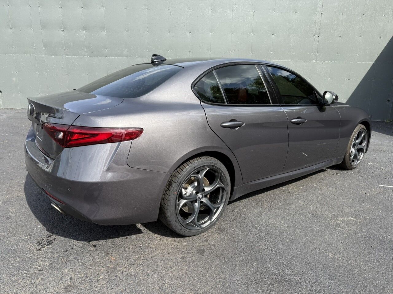 2021 Alfa Romeo Giulia Fitchburg MA