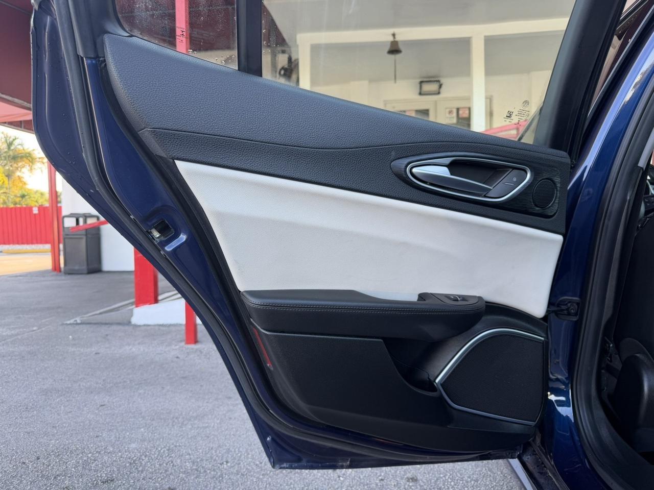 2021 Alfa Romeo Giulia Hollywood FL