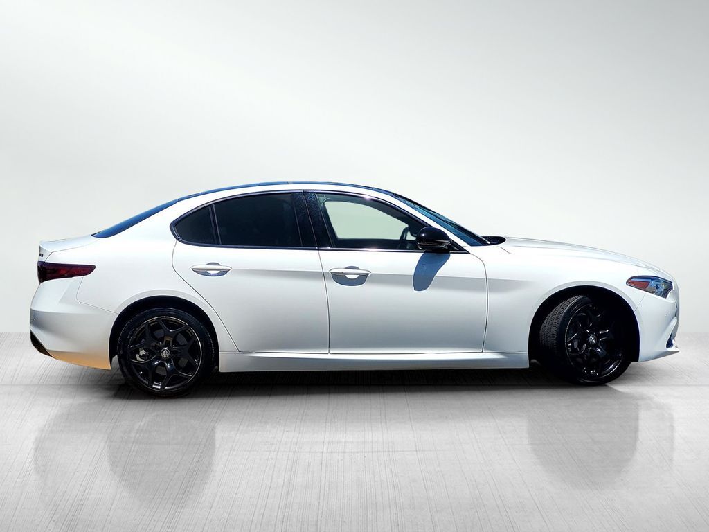 2021 Alfa Romeo Giulia